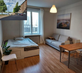Spacious studio by the sea 41 m2 Helsinki